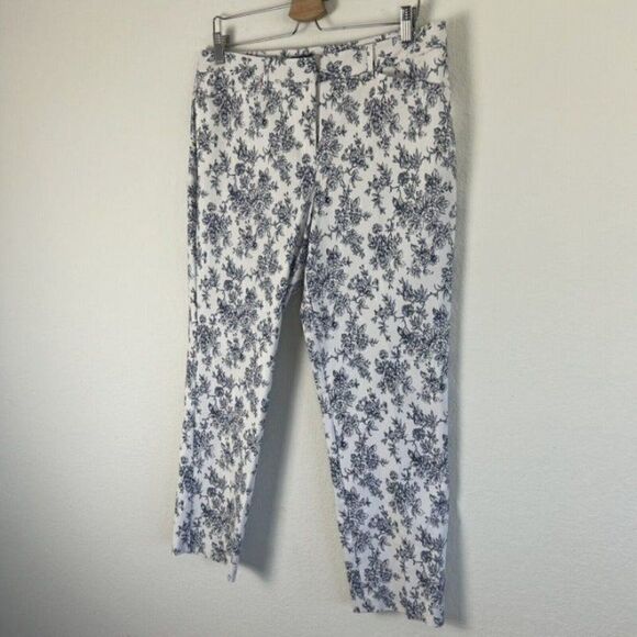 Mario Serrani Womens Pants Size 12 Blue White Floral Stretch Crop Ankle Slim Fit - Picture 6 of 12